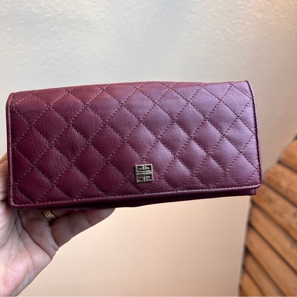 Vintage GIVENCHY WALLET. Burgundy Quilted Genuine Leather. 8 Card Slots - Picture 1 of 9